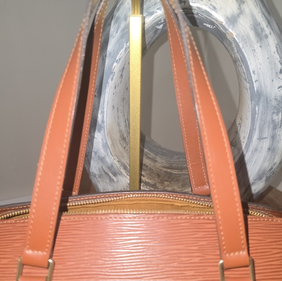 Louis Vuitton Epi Leather Soufflot - Picture 11 of 16